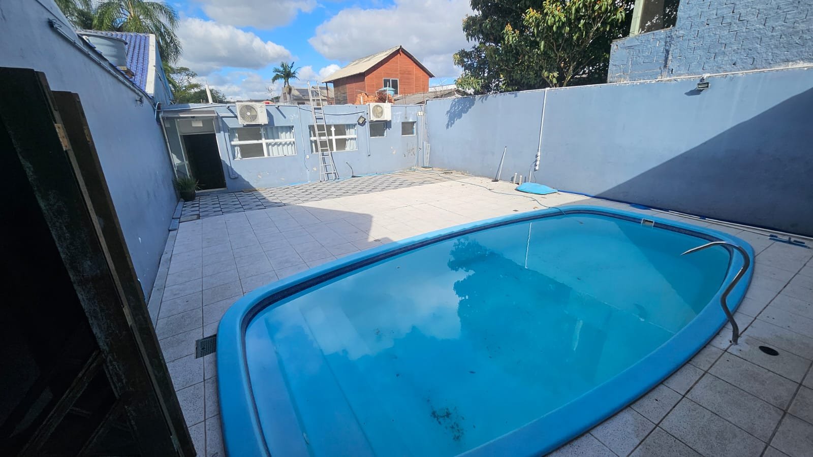 Piscina do Universo das Festas